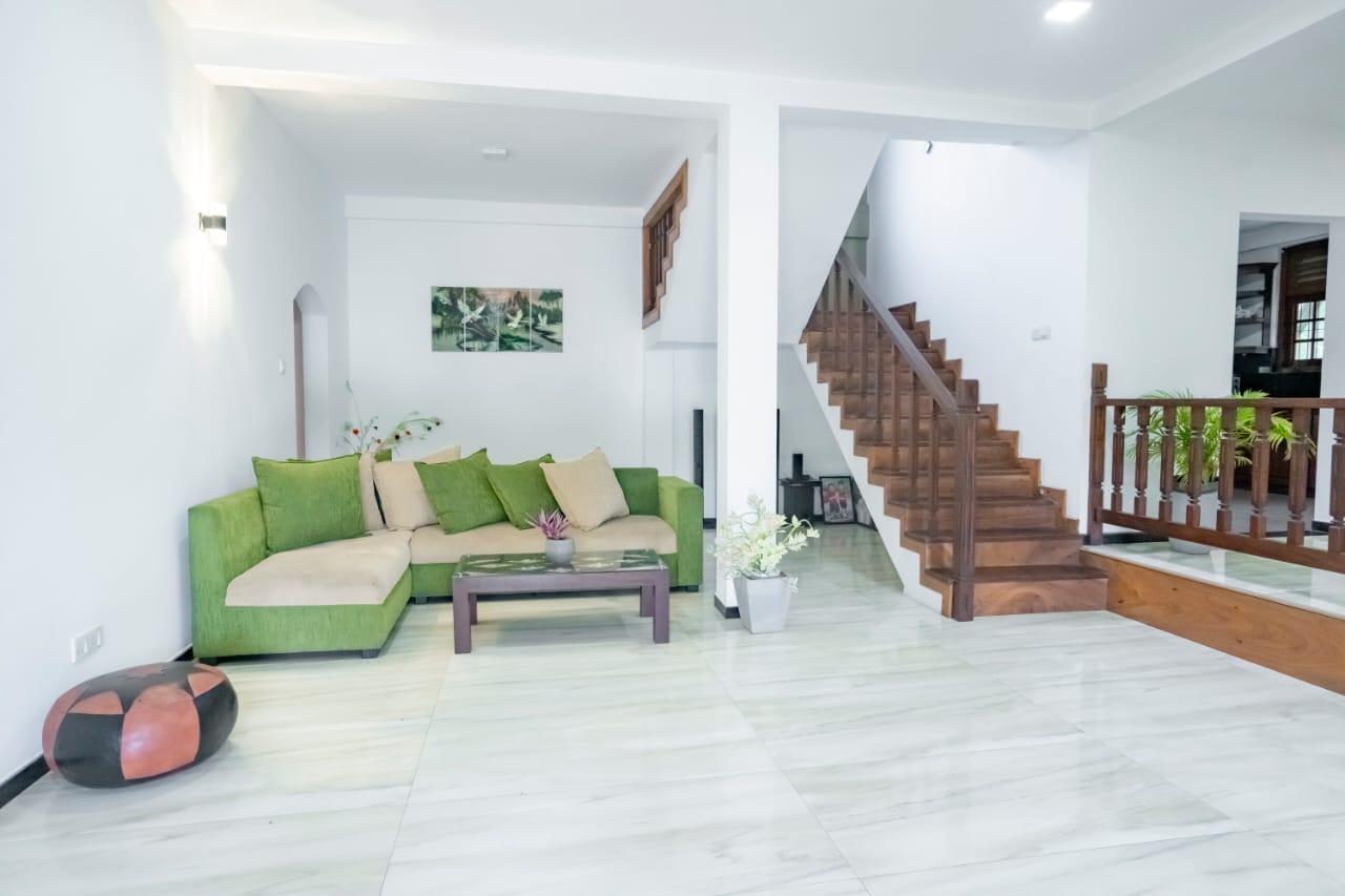 WhatsApp Image 2025-10-31 at 12.24.53 PM (1)